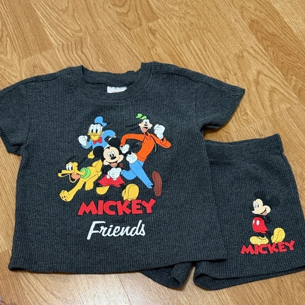 Disney Kids Matching Set -Mickey and Friends (Size 24M)